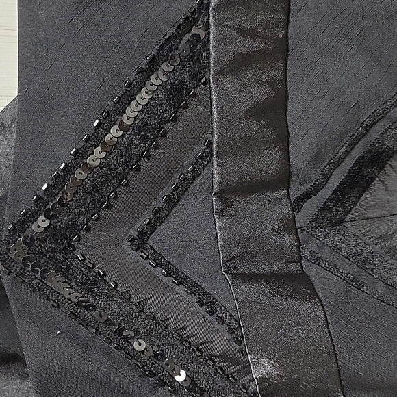 Guess Black Camisole Top, Womens Large. Adjustable Straps, Beaded, Lined, - Picture 4 of 8